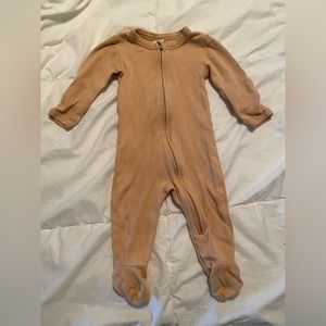 Kate quinn 6-9 month footie pajama organic cotton